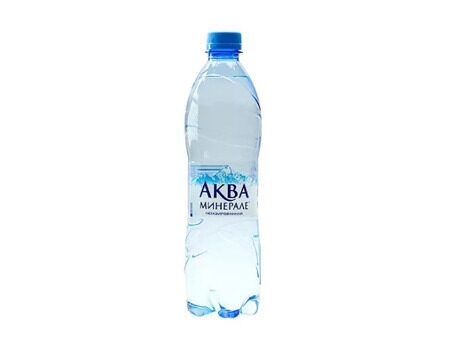 Газированная вода или негазированная. Вода Аква Минерале ГАЗ 0,5л. Аква Минерале 0.5. Aqua minerale вода 0.5. Аква Минерале, ПЭТ, ГАЗ, 0,5л.